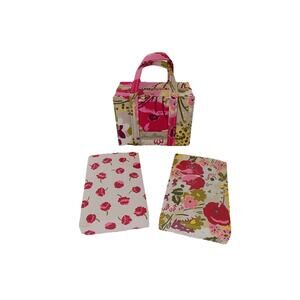 Vera Bradley Cut the Deck Playing Card Holder with 2 Decks Make Me Blush Pattern